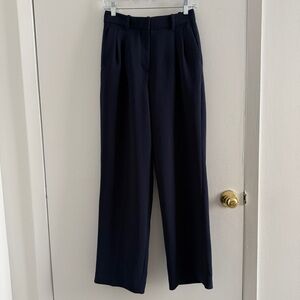 Aritzia The Effortless Pant in Navy Size 0